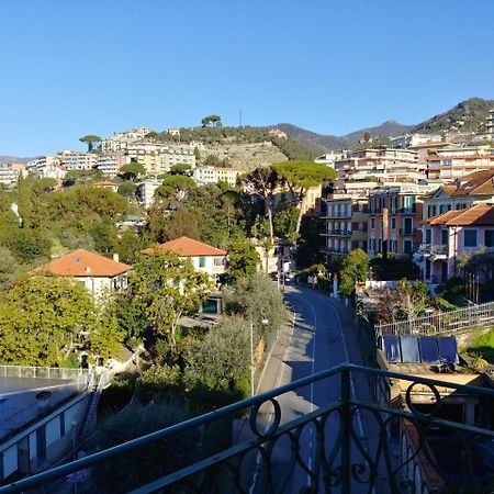 Appartement Casa Auxilium à Rapallo Extérieur photo